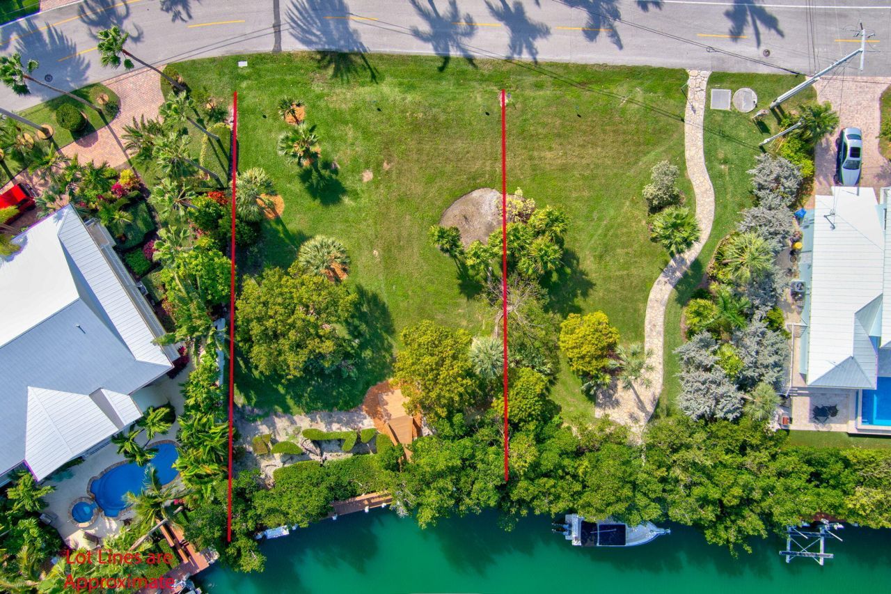 1355-1350 Coury Drive, Key Colony, FL 33051 Photo