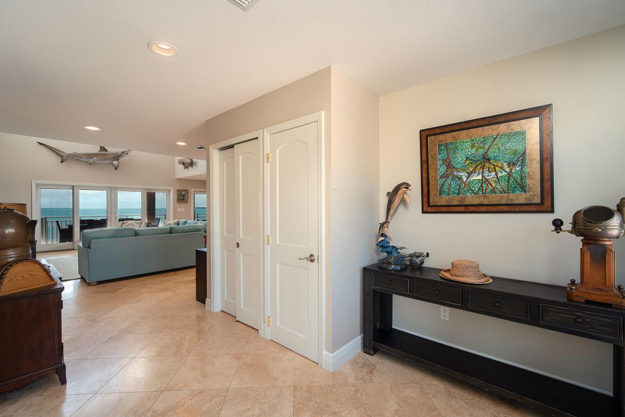 414 E Caribbean Drive, Summerland Key, FL 33042 Photo