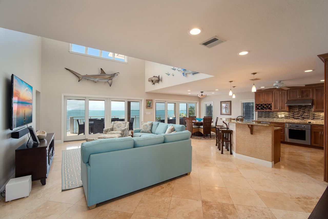 414 E Caribbean Drive, Summerland Key, FL 33042 Photo