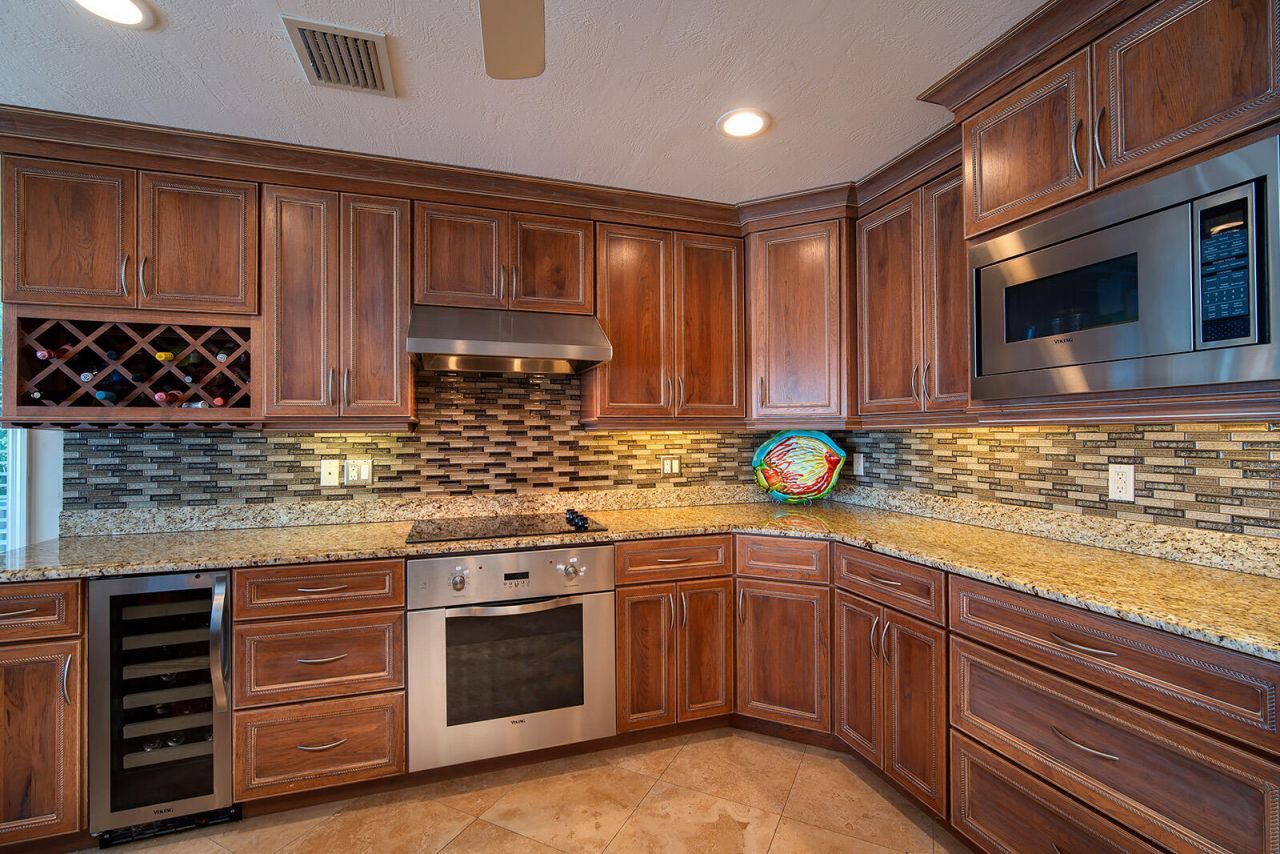 414 E Caribbean Drive, Summerland Key, FL 33042 Photo