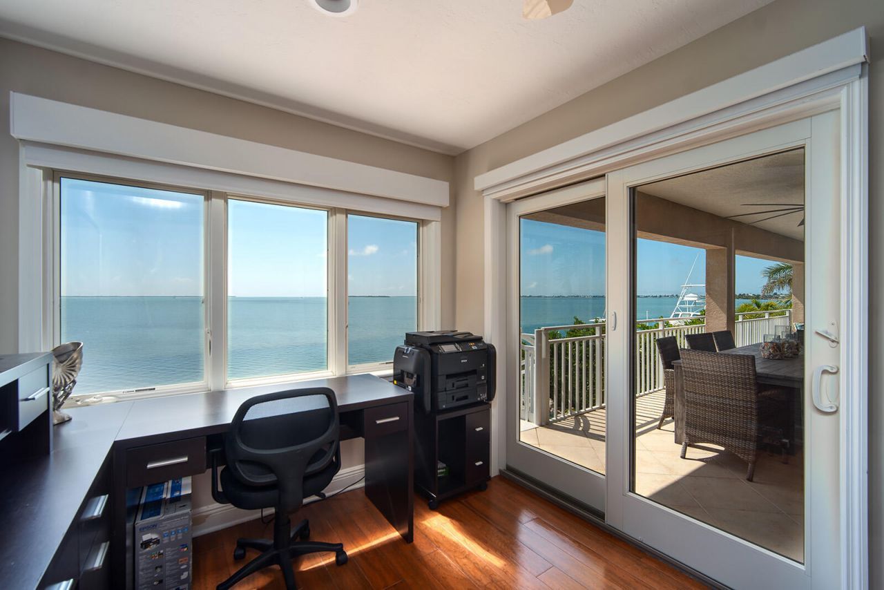 414 E Caribbean Drive, Summerland Key, FL 33042 Photo