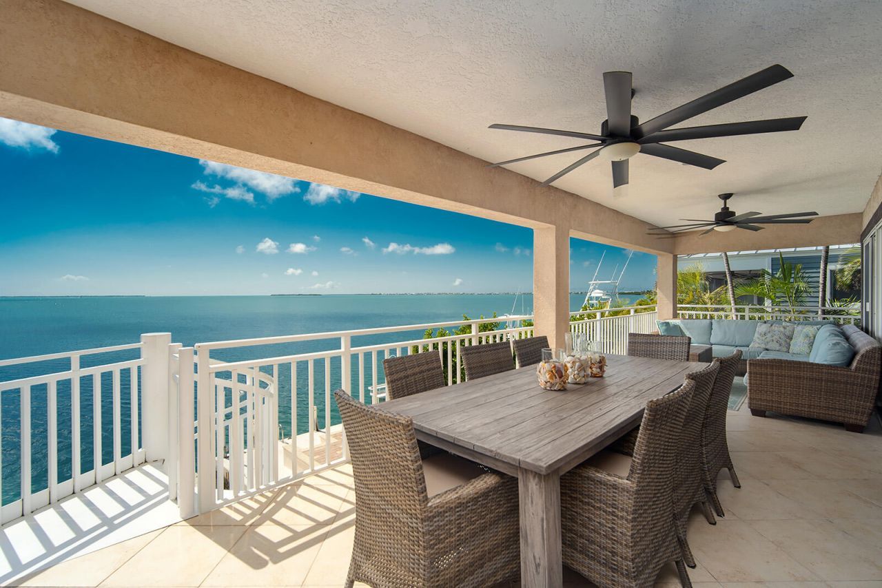 414 E Caribbean Drive, Summerland Key, FL 33042 Photo