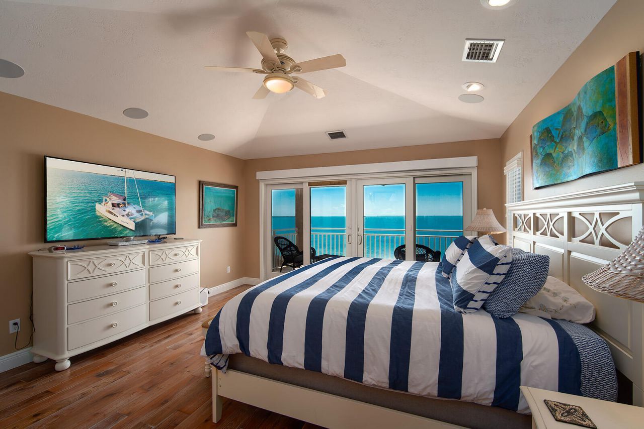 414 E Caribbean Drive, Summerland Key, FL 33042 Photo