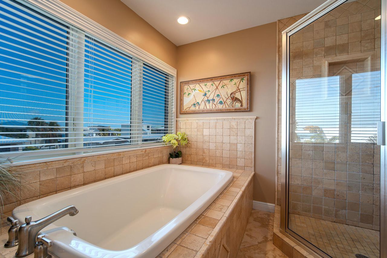 414 E Caribbean Drive, Summerland Key, FL 33042 Photo