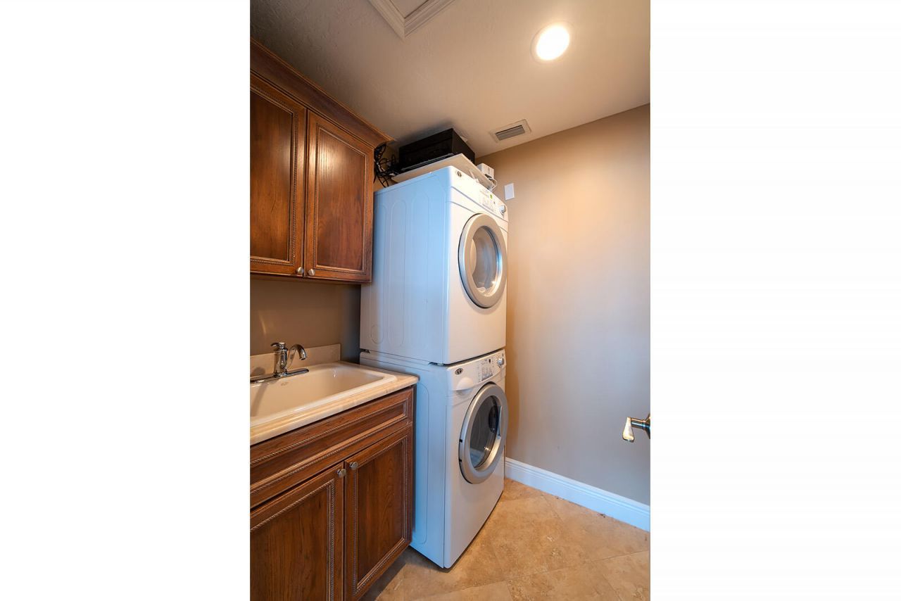 414 E Caribbean Drive, Summerland Key, FL 33042 Photo