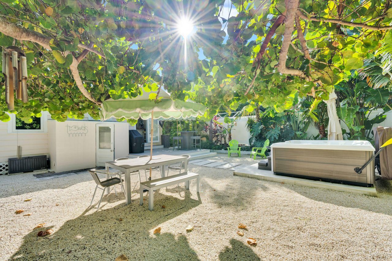 543 74th Street, Marathon, FL 33050 Photo