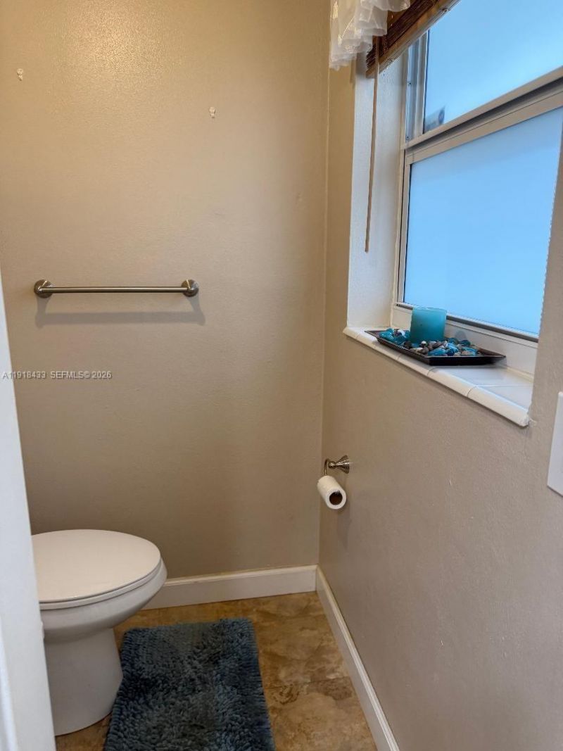 3149 Hollywood Blvd, Hollywood, FL 33021 Photo