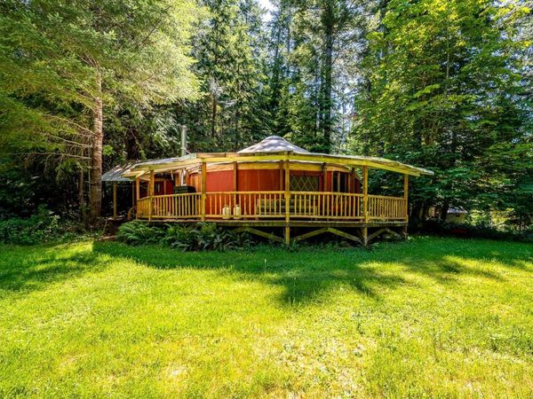 1408 Robertson Rd, Cortes Island, BC V0P 1Z0