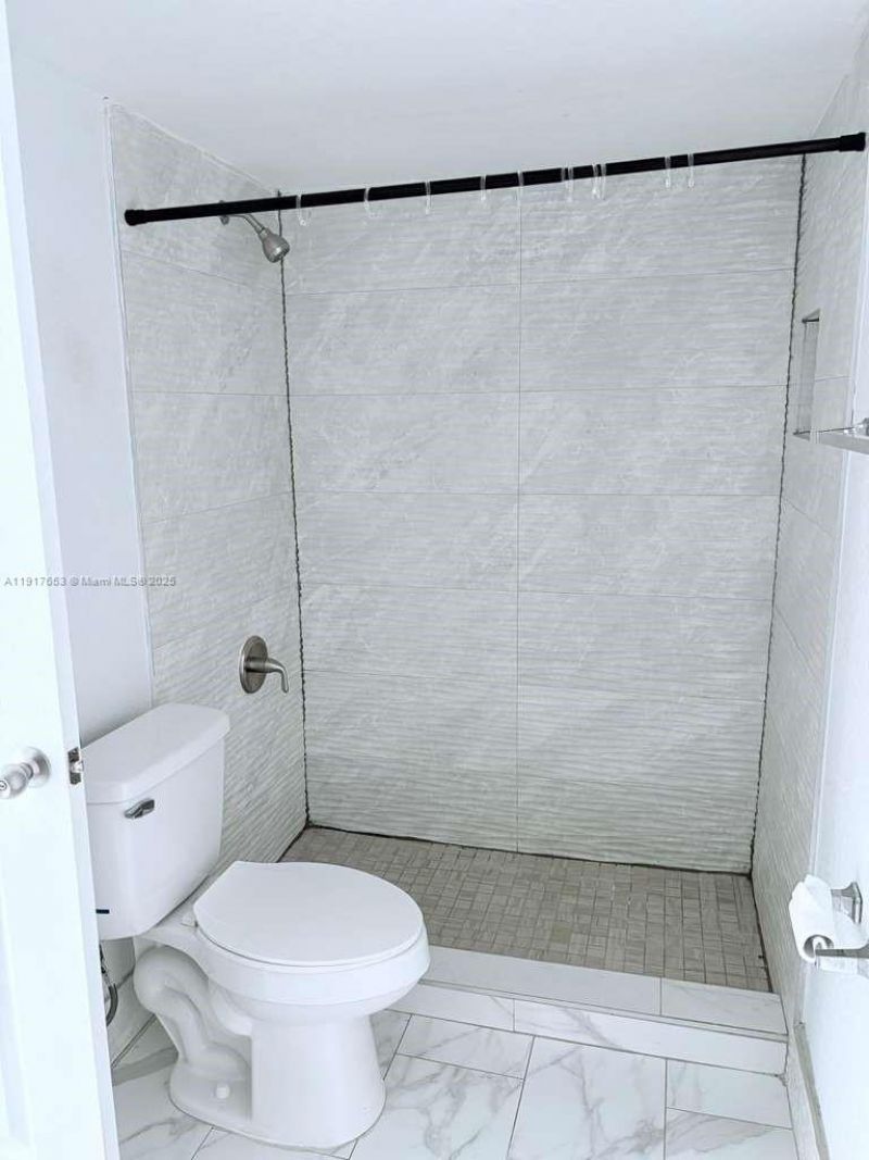 1175 NW 124th Pl, Unit 101, Miami, FL 33182 Photo