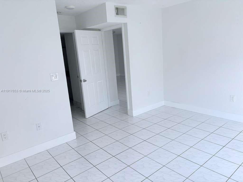 1175 NW 124th Pl, Unit 101, Miami, FL 33182 Photo