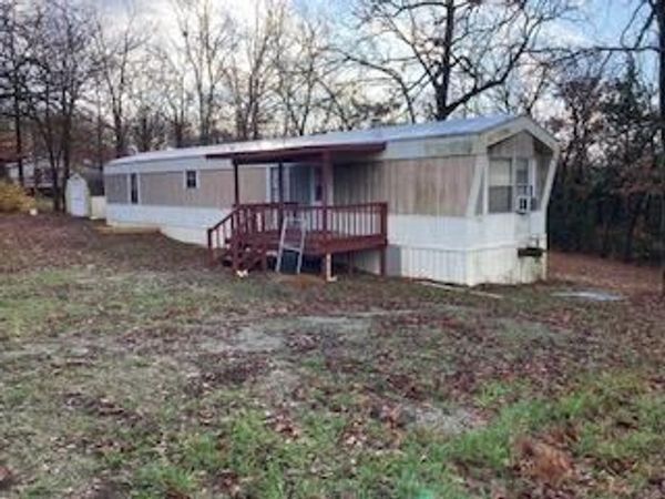 23864 Oakwood Terrace, Hermitage, MO 65668