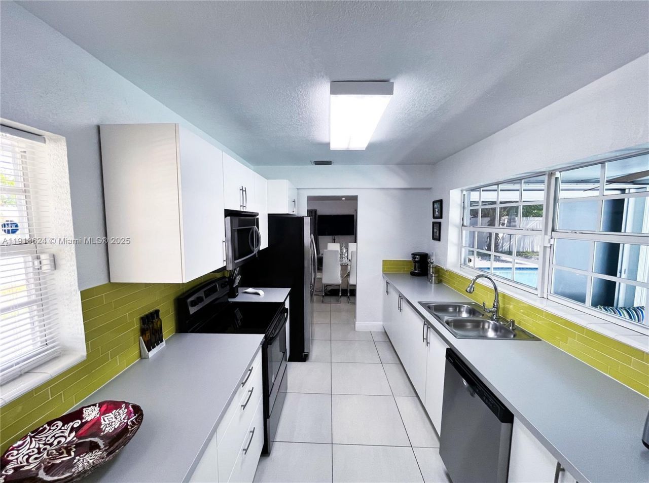 4420 NW 30th Ct, Lauderdale Lakes, FL 33313 Photo