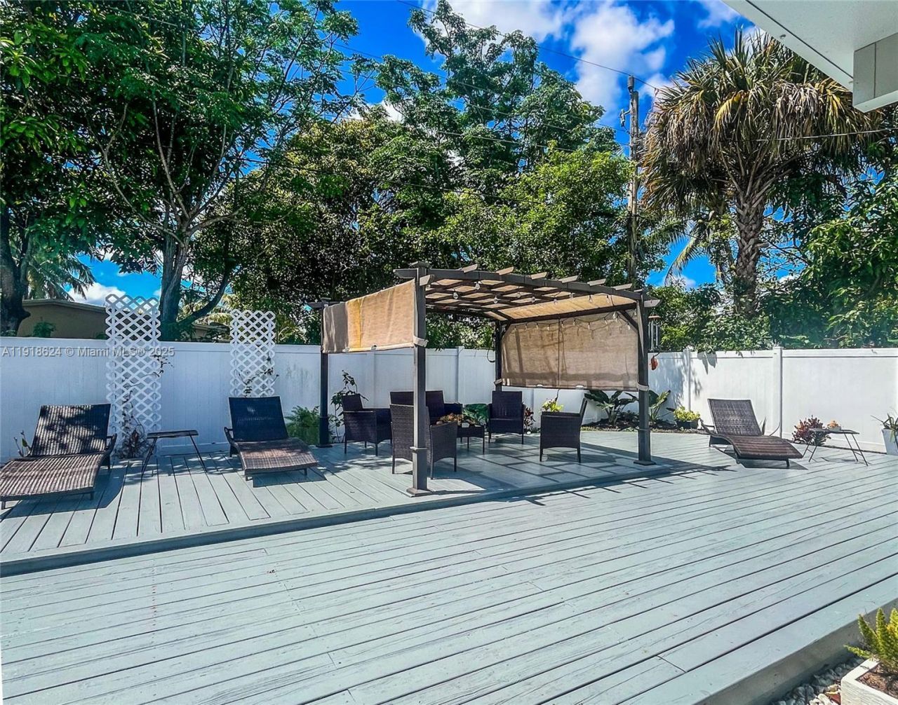 4420 NW 30th Ct, Lauderdale Lakes, FL 33313 Photo