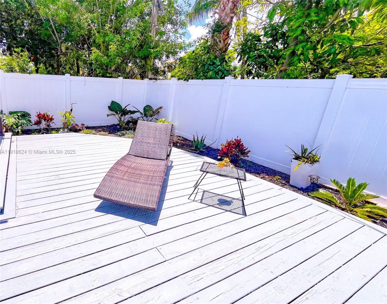 4420 NW 30th Ct, Lauderdale Lakes, FL 33313 Photo