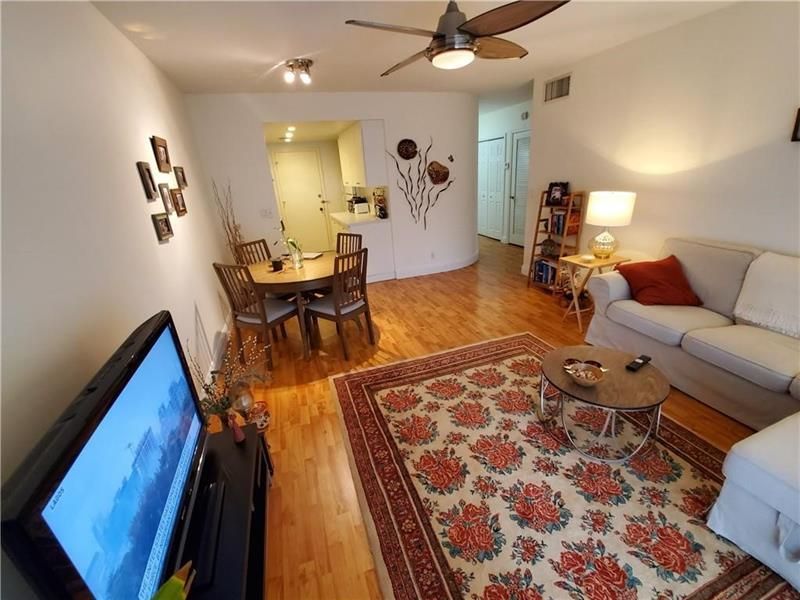 2190 NE 68th Street, Unit 526, Fort Lauderdale, FL 33308 Photo