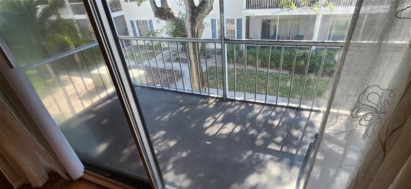 2190 NE 68th Street, Unit 526, Fort Lauderdale, FL 33308 Photo