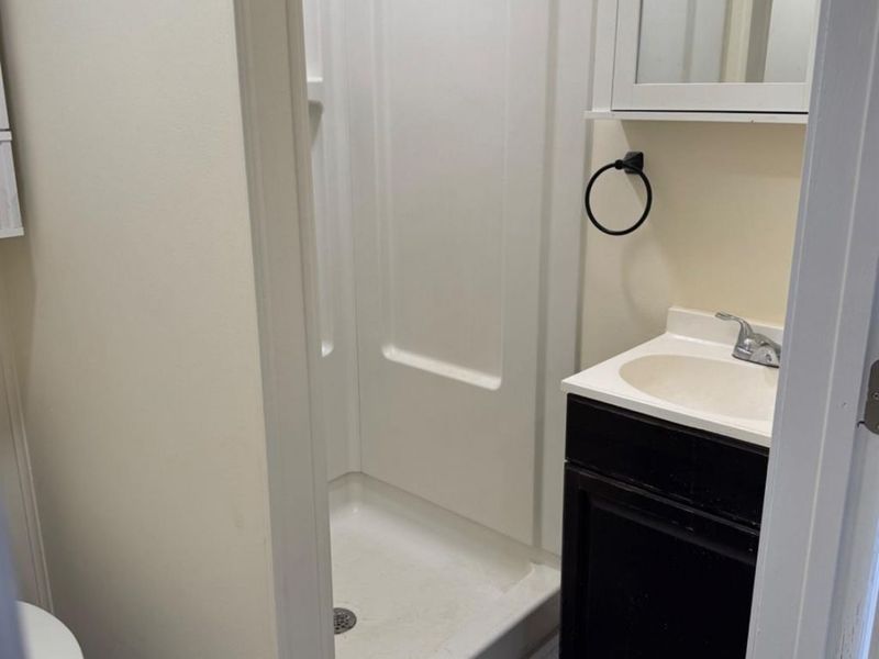 215 E Beech Street, Highland, OH 45133 Photo 16