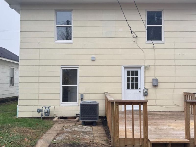 215 E Beech Street, Highland, OH 45133 Photo 5