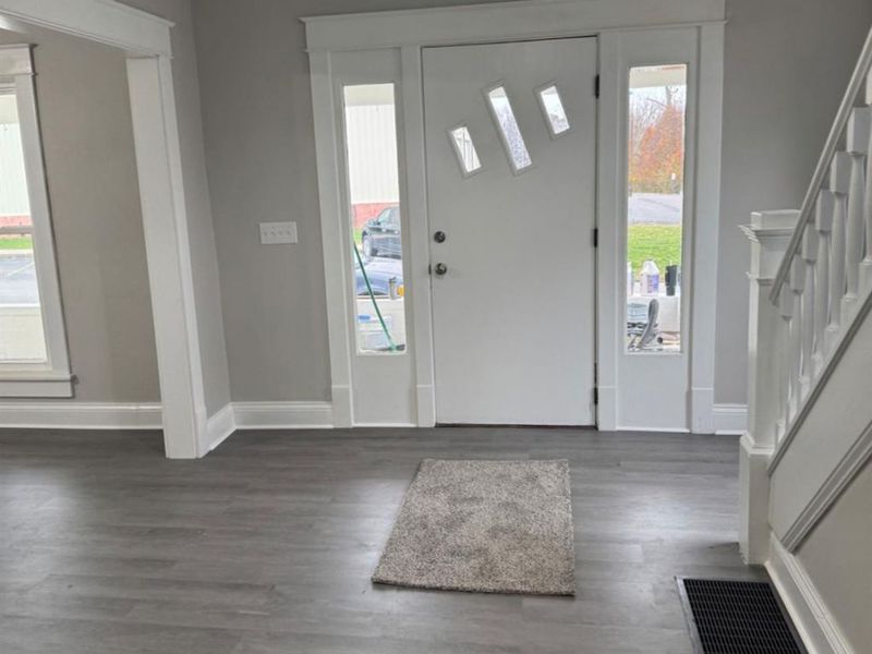 215 E Beech Street, Highland, OH 45133 Photo 8