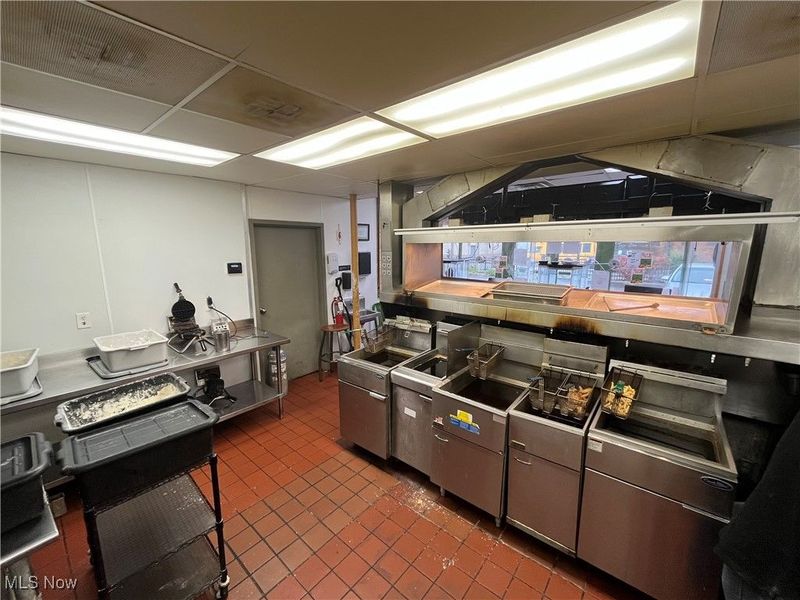 6140 Broadway Avenue, Cleveland, OH 44127 Photo 15
