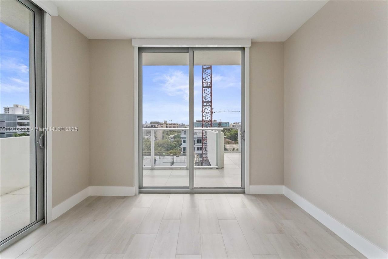 1150 101st St, Unit PH 702, Bay Harbor Islands, FL 33154 Photo