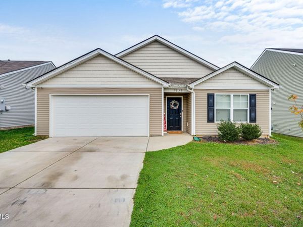 1237 Stamp Lodge Road, Kingsport, TN 37660