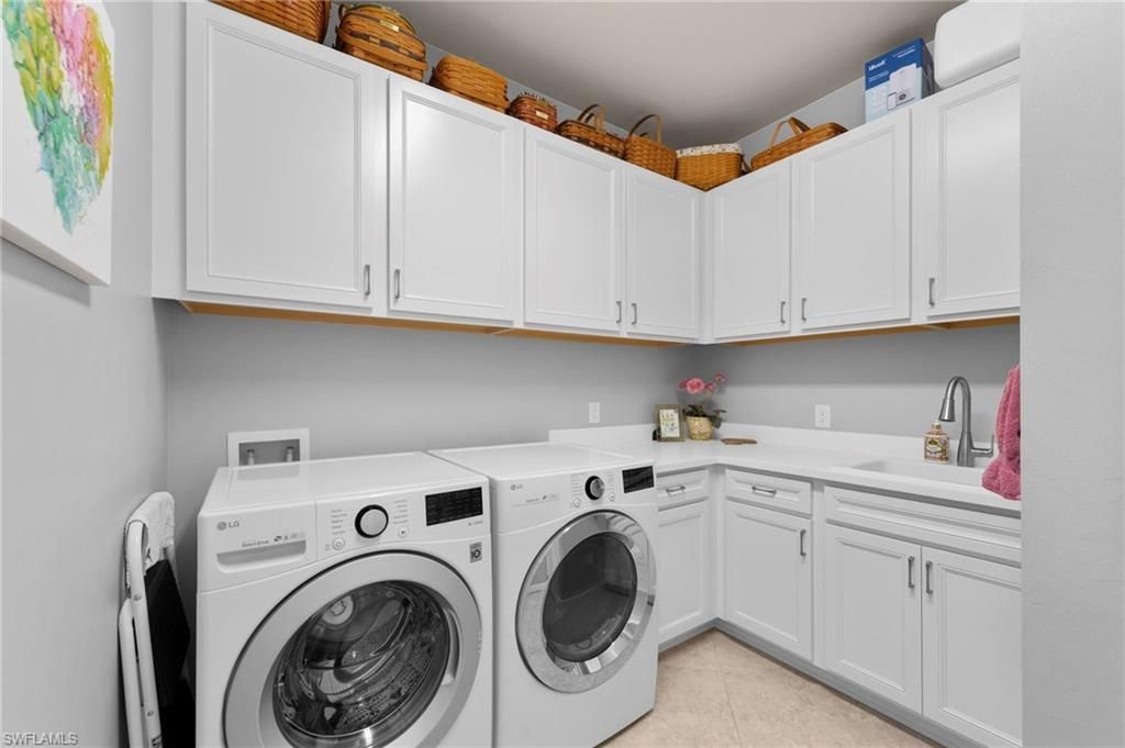 10572 Otter Key Ln, Estero, FL 33928 Photo