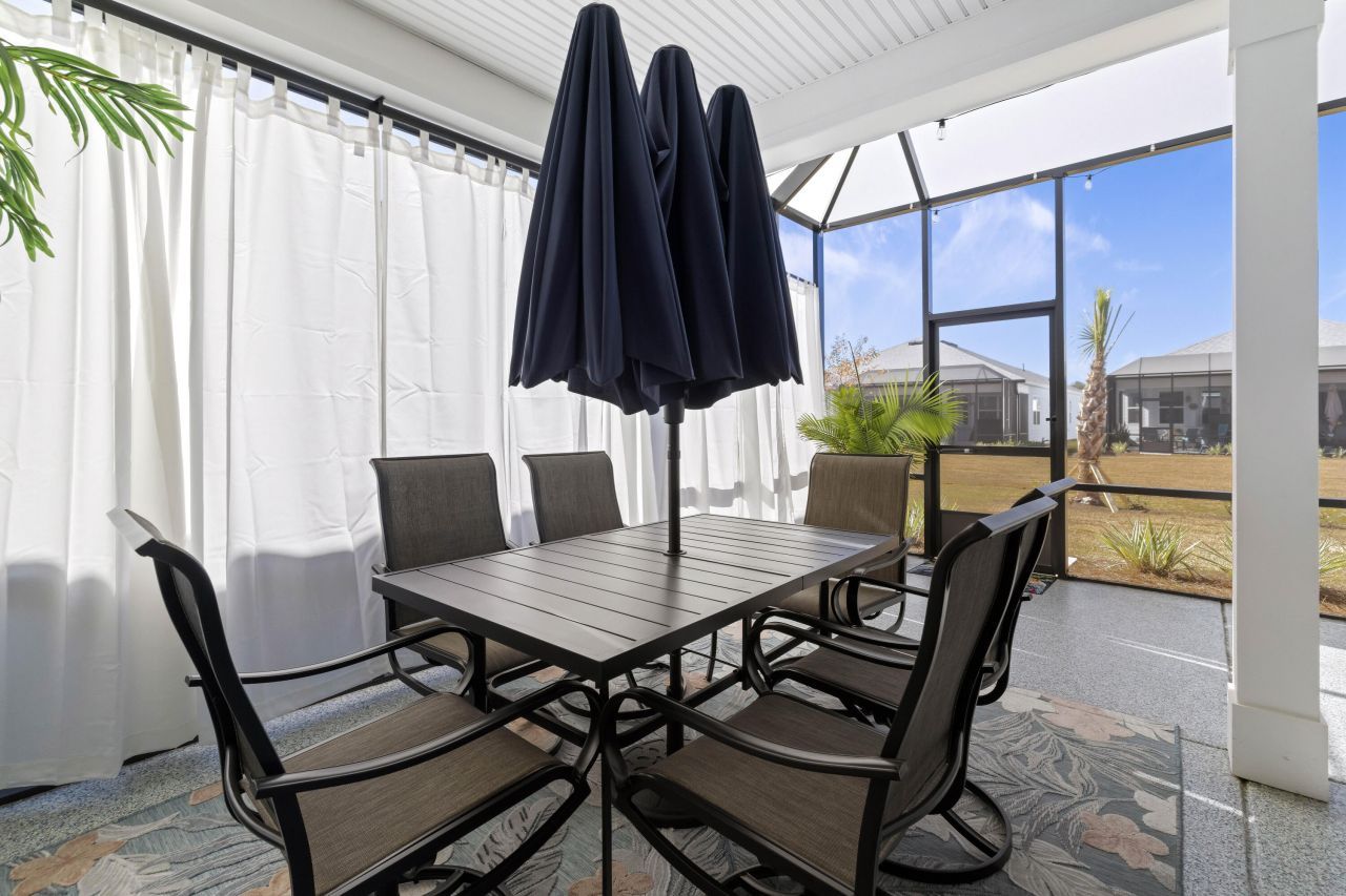 952 Good Life Way Photo 35