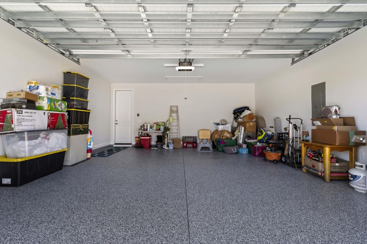 952 Good Life Way Photo 38