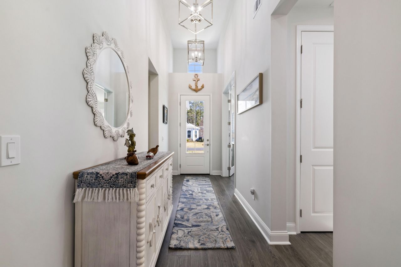 952 Good Life Way Photo 4