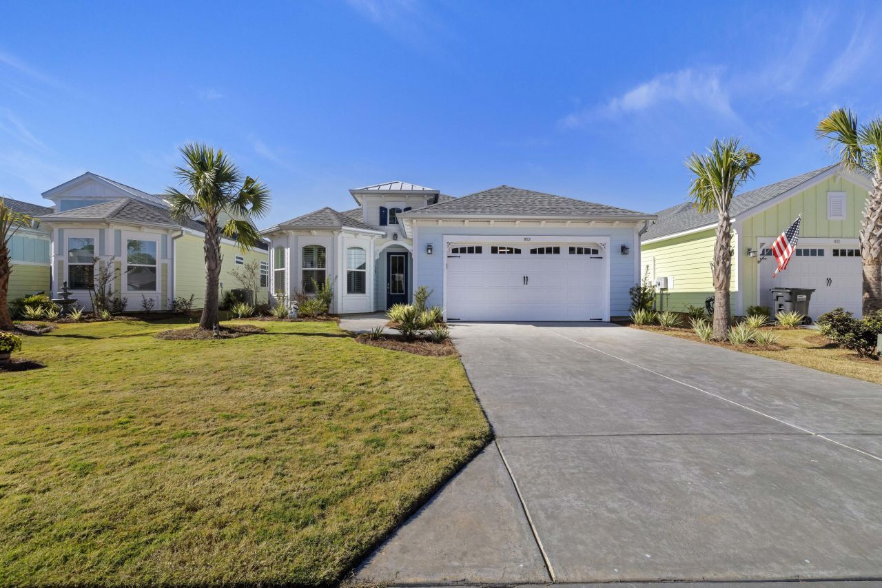 952 Good Life Way Photo 40