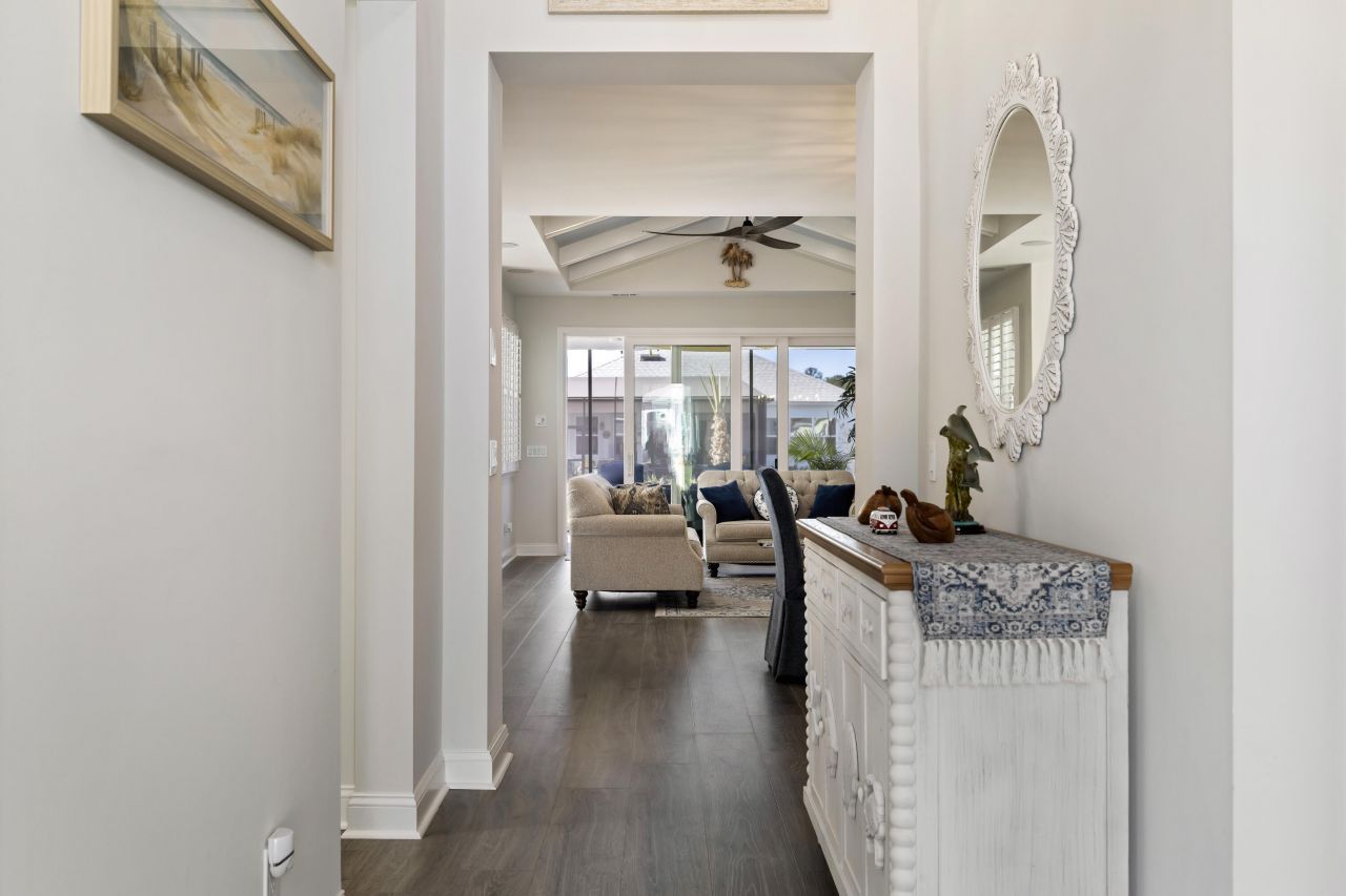 952 Good Life Way Photo 5