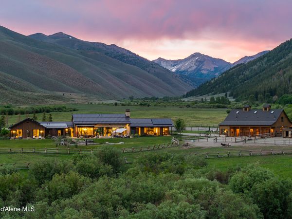 708 E Fork Road, Hailey, ID 83333