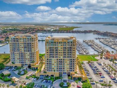 130 RIVIERA DUNES WAY, Unit PH202, PALMETTO, FL 34221