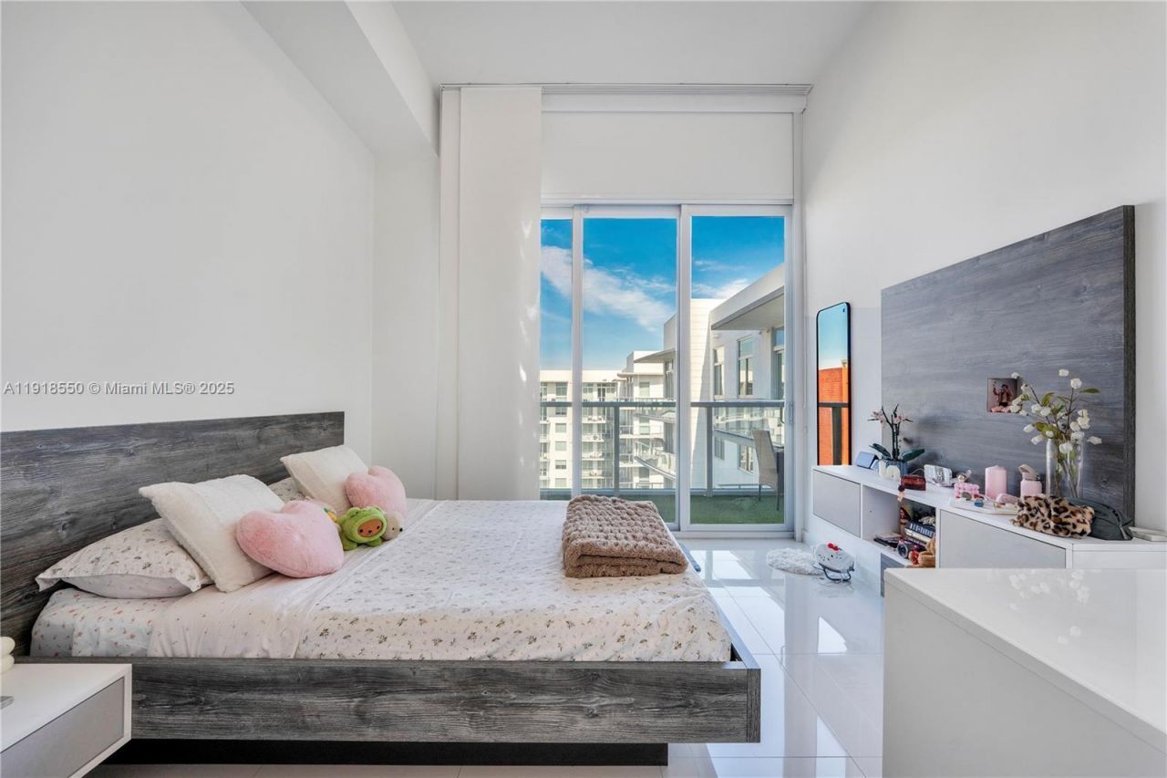 7751 NW 107th Ave, Unit 807, Doral, FL 33178 Photo