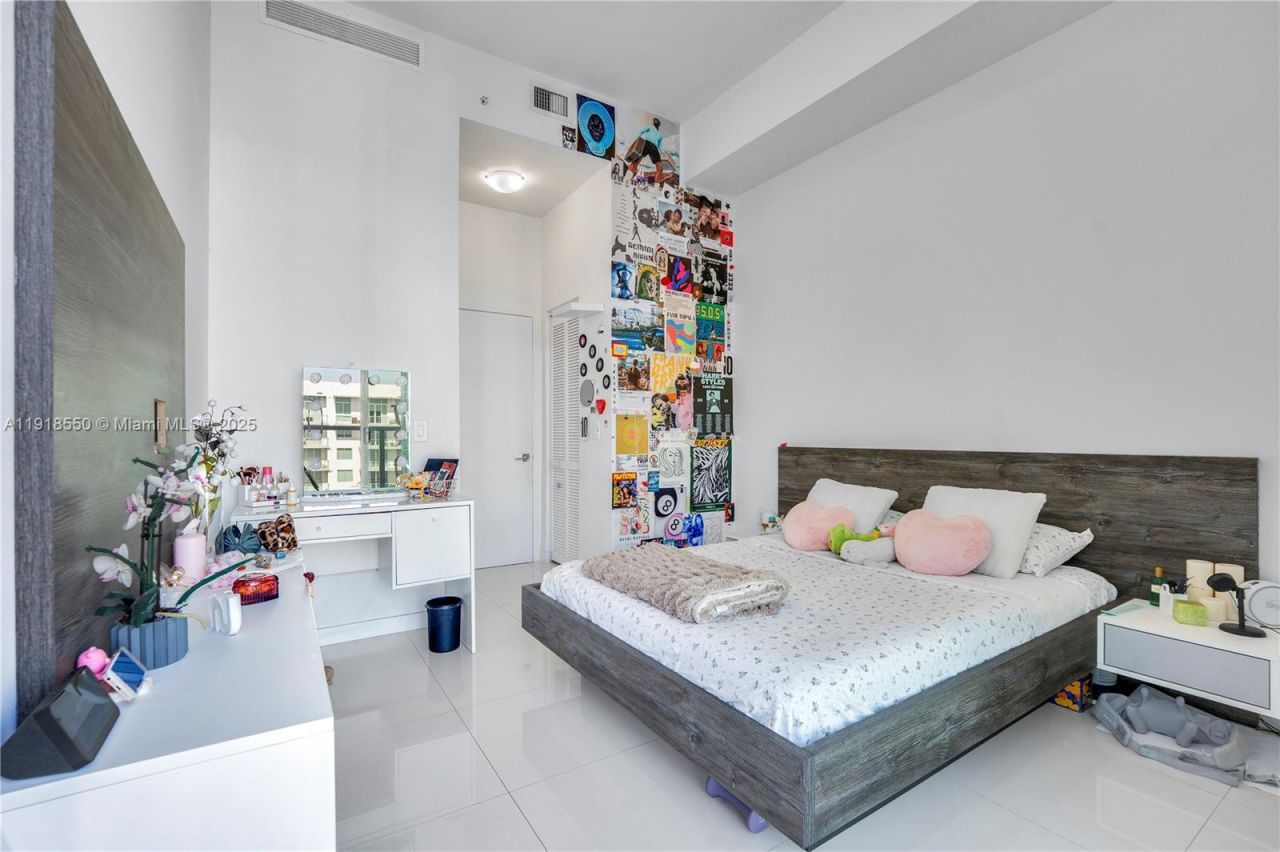 7751 NW 107th Ave, Unit 807, Doral, FL 33178 Photo