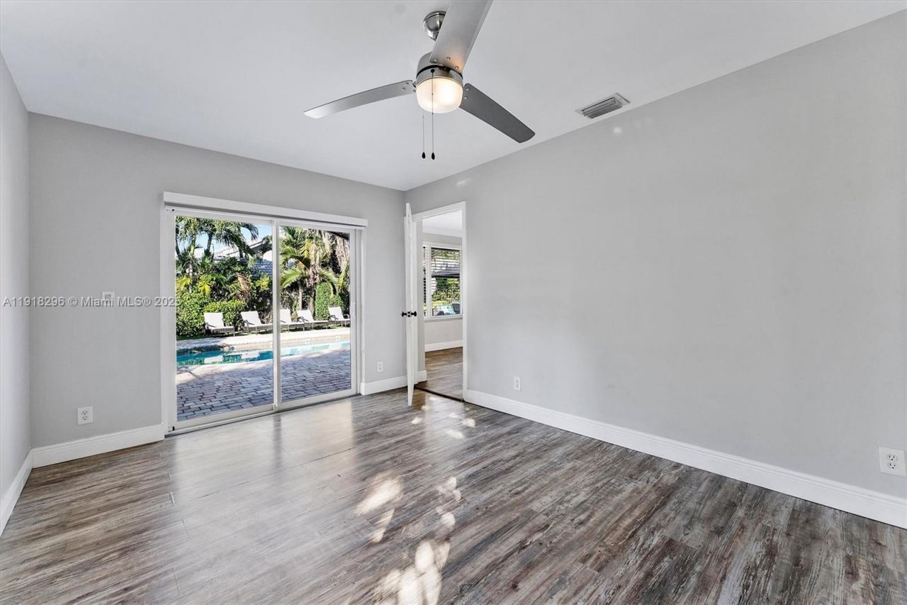 3933 NW 55th St, Coconut Creek, FL 33073 Photo