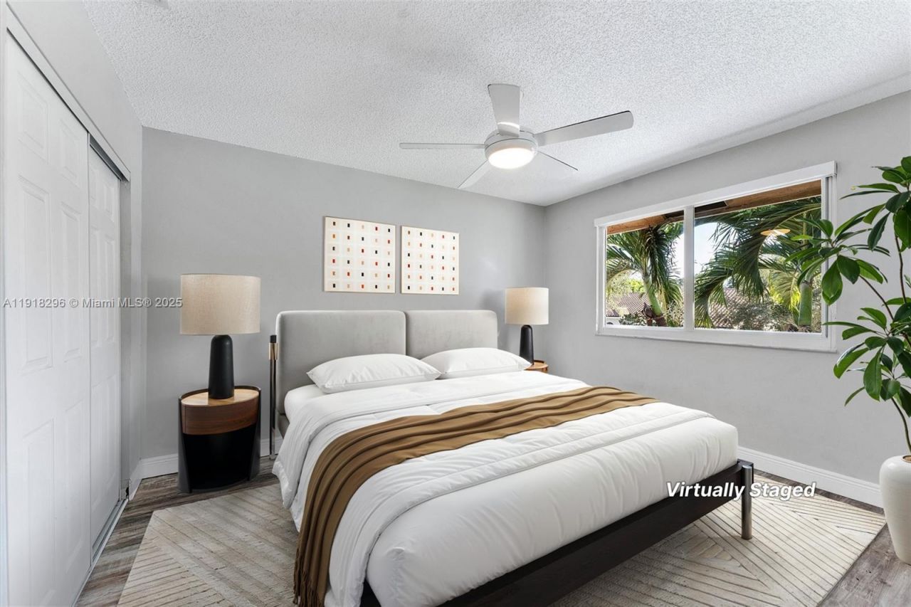 3933 NW 55th St, Coconut Creek, FL 33073 Photo