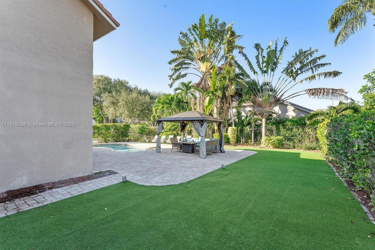 3933 NW 55th St, Coconut Creek, FL 33073 Photo