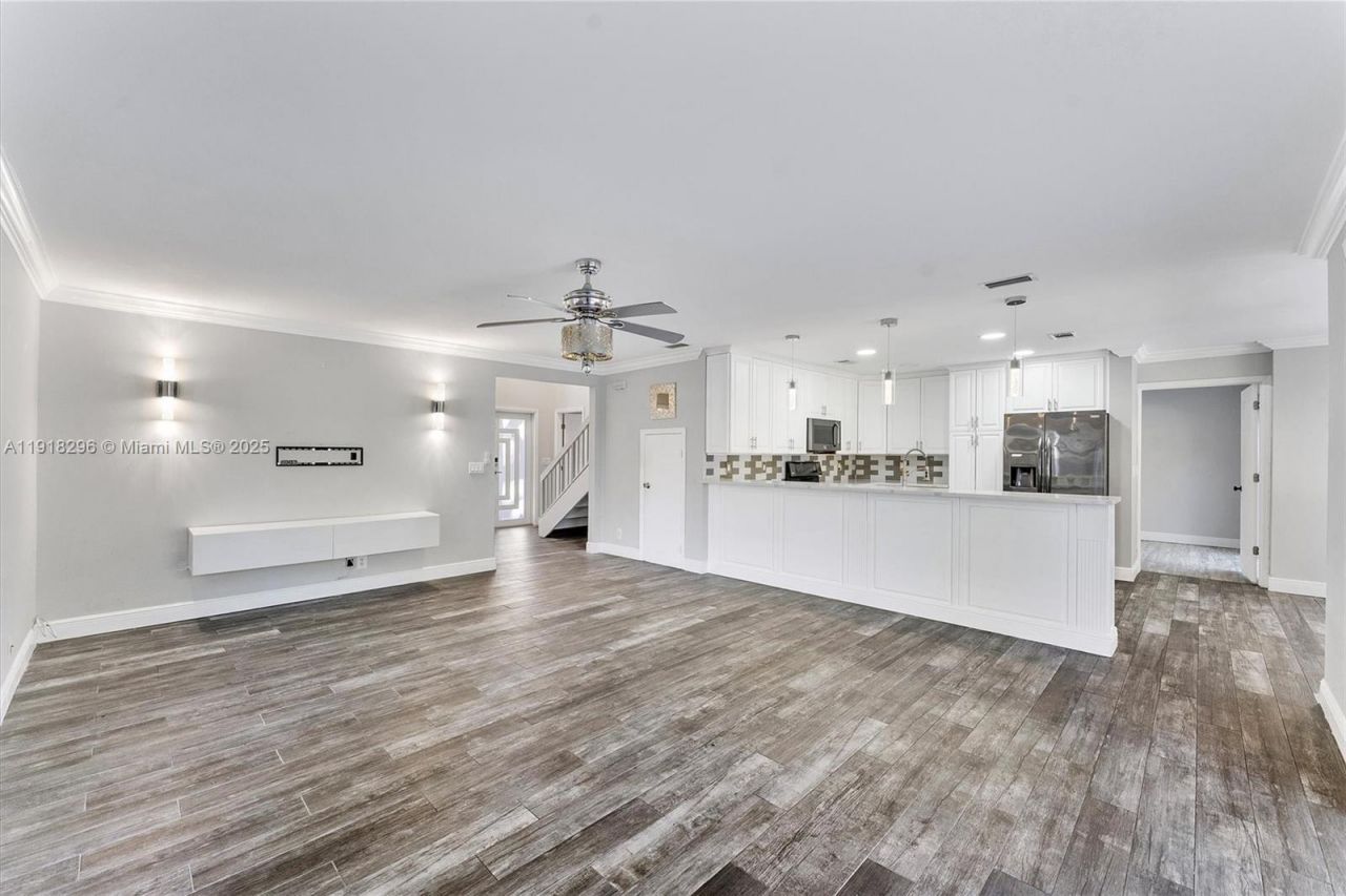 3933 NW 55th St, Coconut Creek, FL 33073 Photo