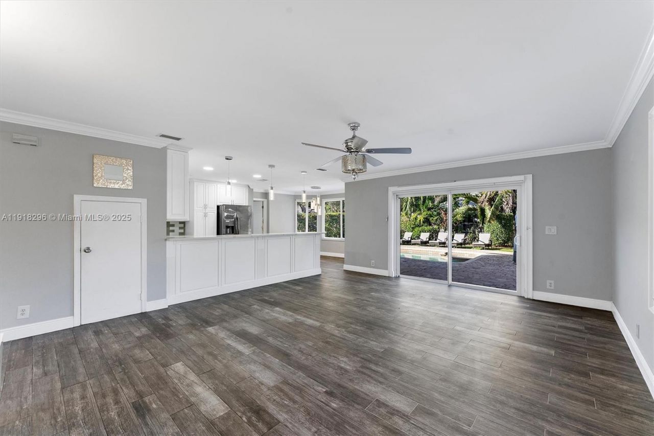 3933 NW 55th St, Coconut Creek, FL 33073 Photo