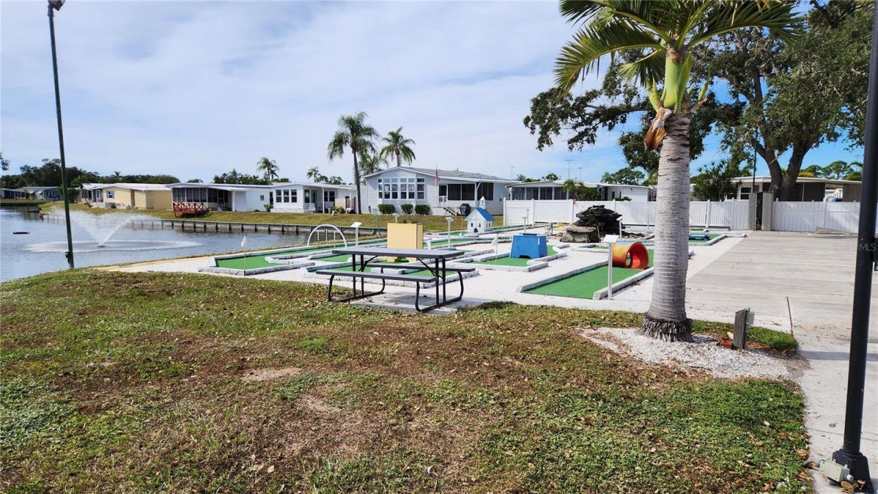 3324 Spanish Oak Terrace, Sarasota, FL 34237 Photo