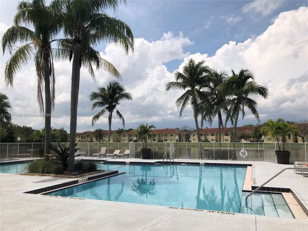 12430 Vista Isles Dr, Unit 1325, Sunrise, FL 33325