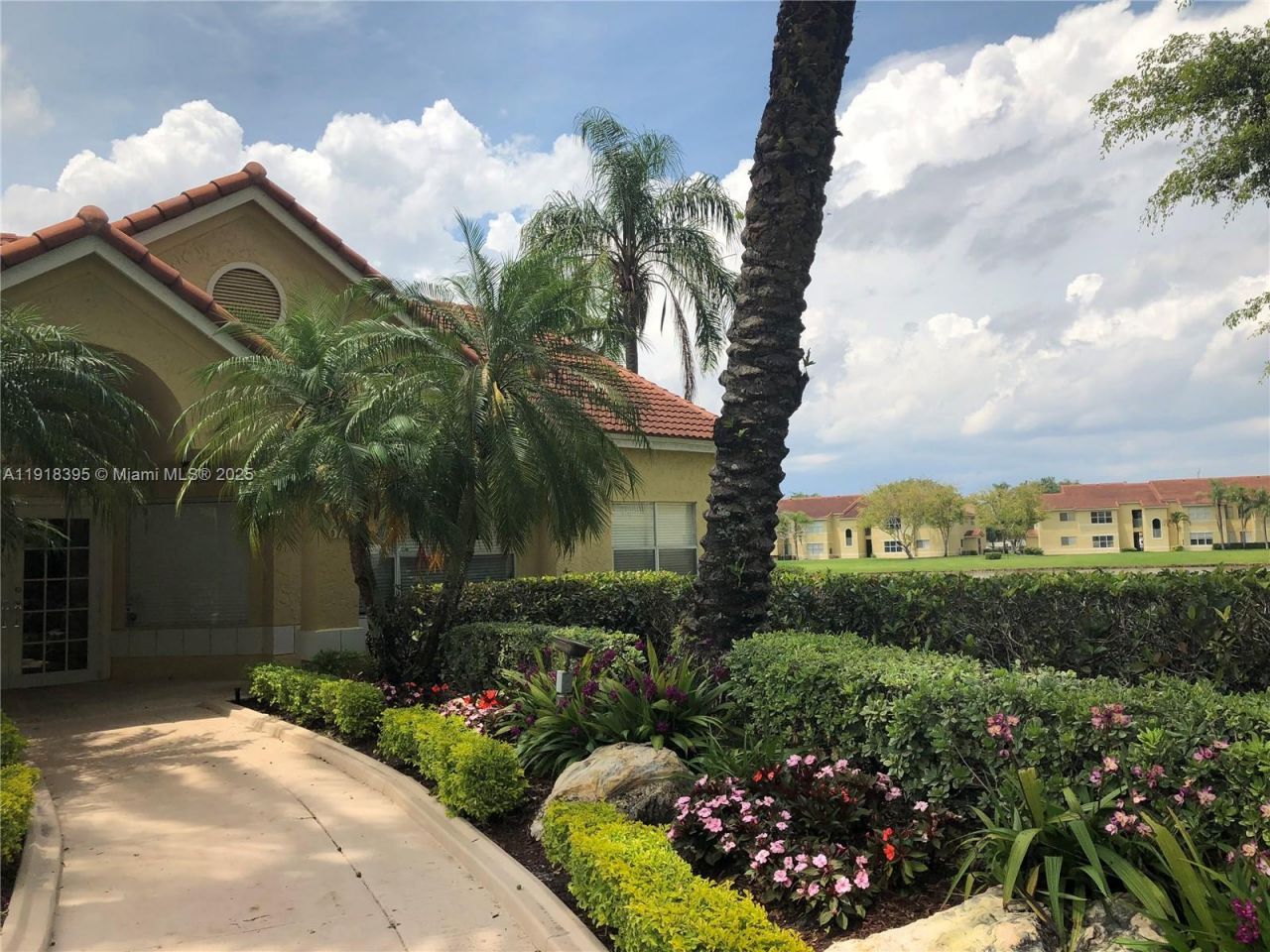 12430 Vista Isles Dr, Unit 1325, Sunrise, FL 33325 Photo