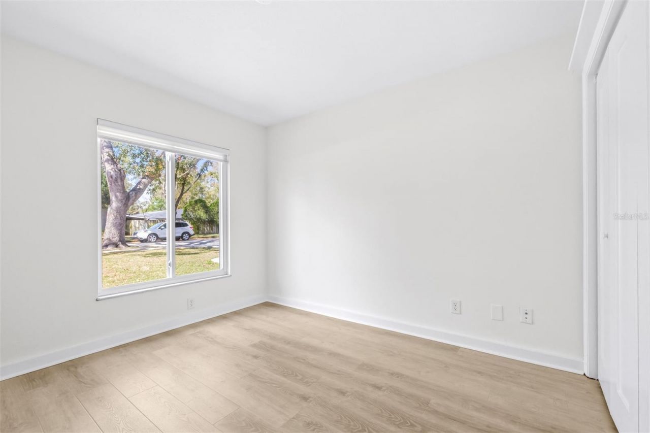 15401 Woodcastle Place, Tampa, FL 33613 Photo