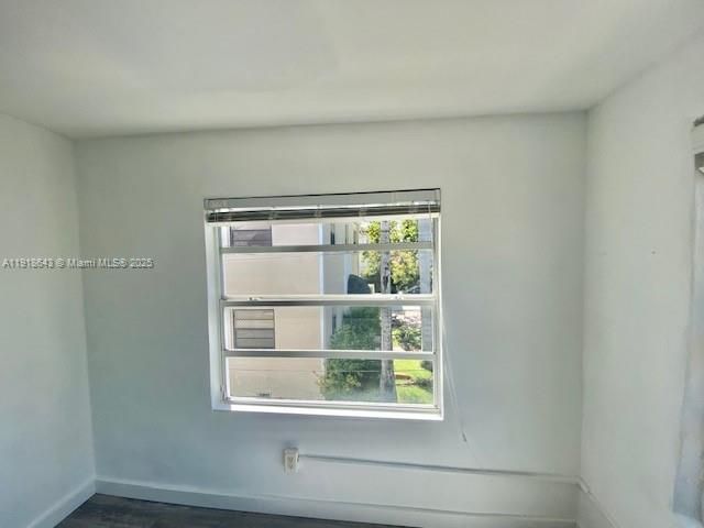 830 W 40th St, Unit 2, Miami Beach, FL 33140 Photo