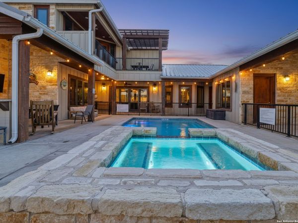 236 Tequila Sunrise, ConCan, TX 78838