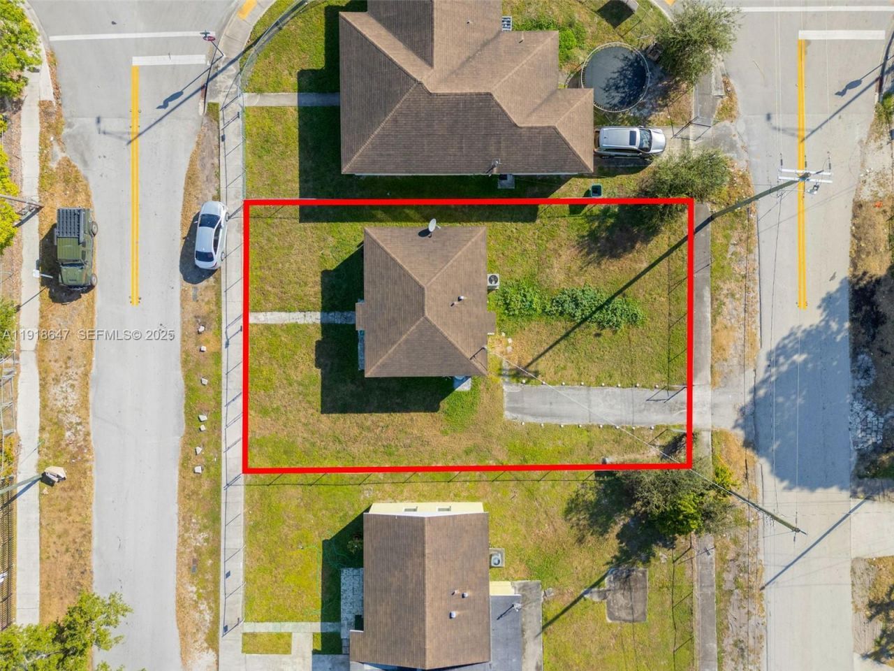 2210 NW 155th St, Miami Gardens, FL 33054 Photo