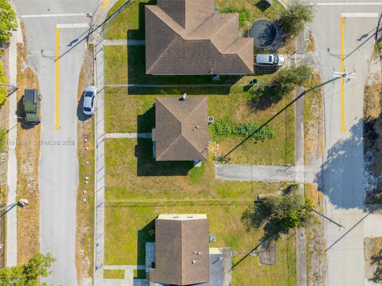 2210 NW 155th St, Miami Gardens, FL 33054 Photo