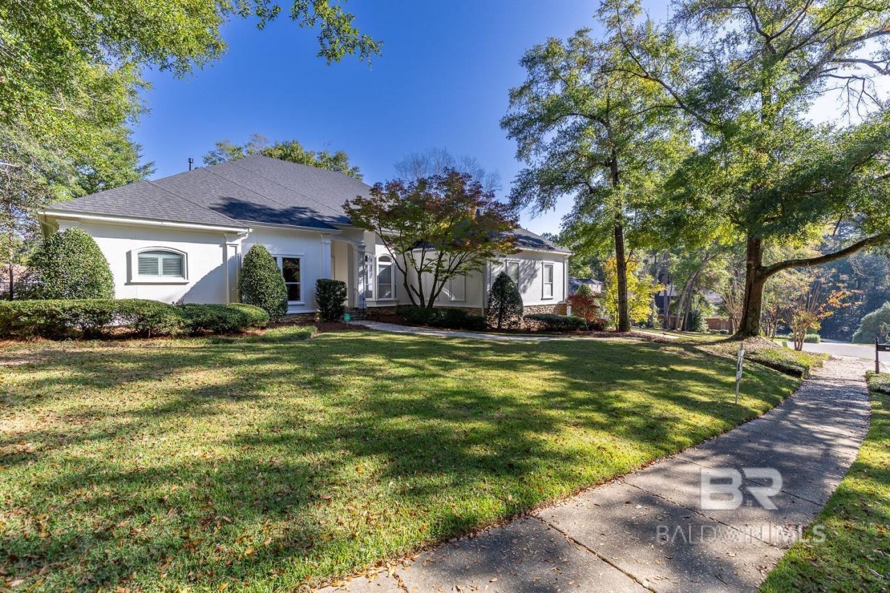 105 Pebble Court, Fairhope, AL 36532 Main Photo